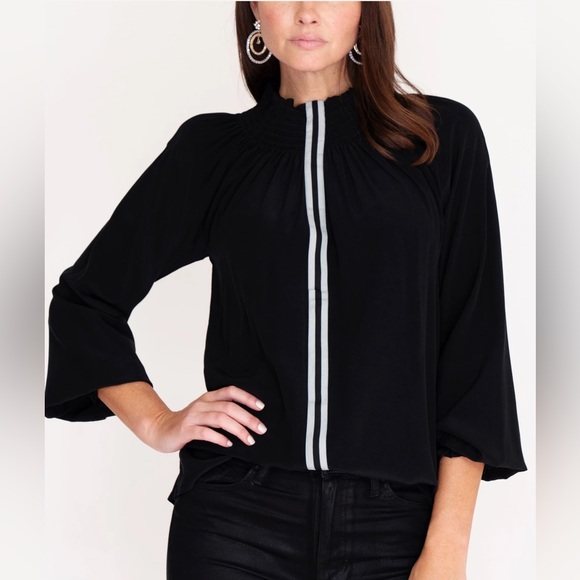 Rungolee Brooklyn Full Sleeve Blouse in Black size Large